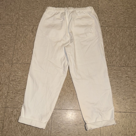 aerie High-Waisted Relaxed Denim Jogger in Pure White size Medium (Size 8 US) - Picture 10 of 16